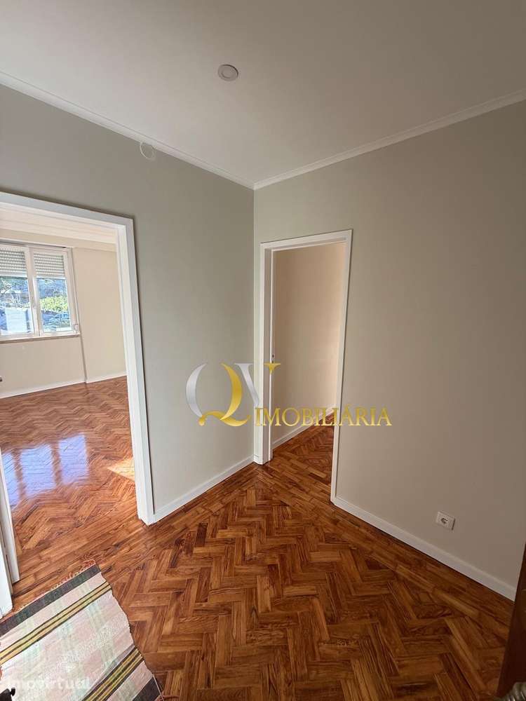 Excelente apartamento T2 para arrendamento sito em Lisboa - Grande imagem: 3/11