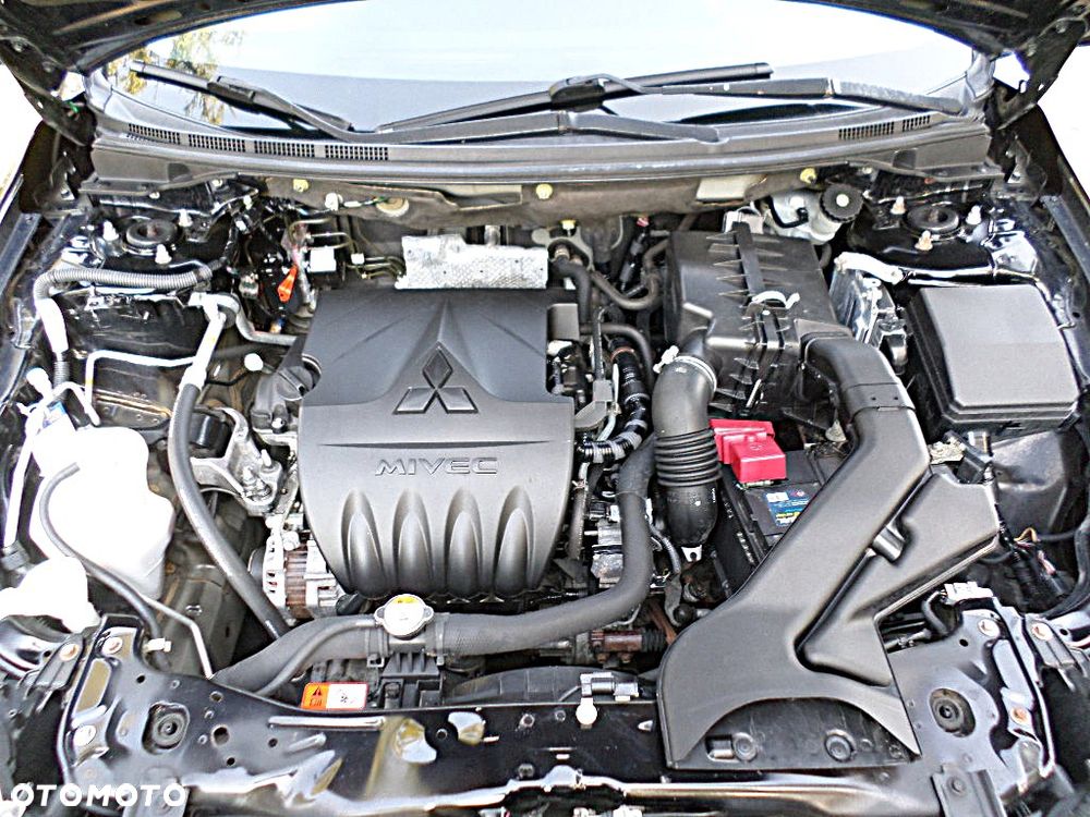 Mitsubishi Lancer Sportback 1.6 ClearTec Plus - 34