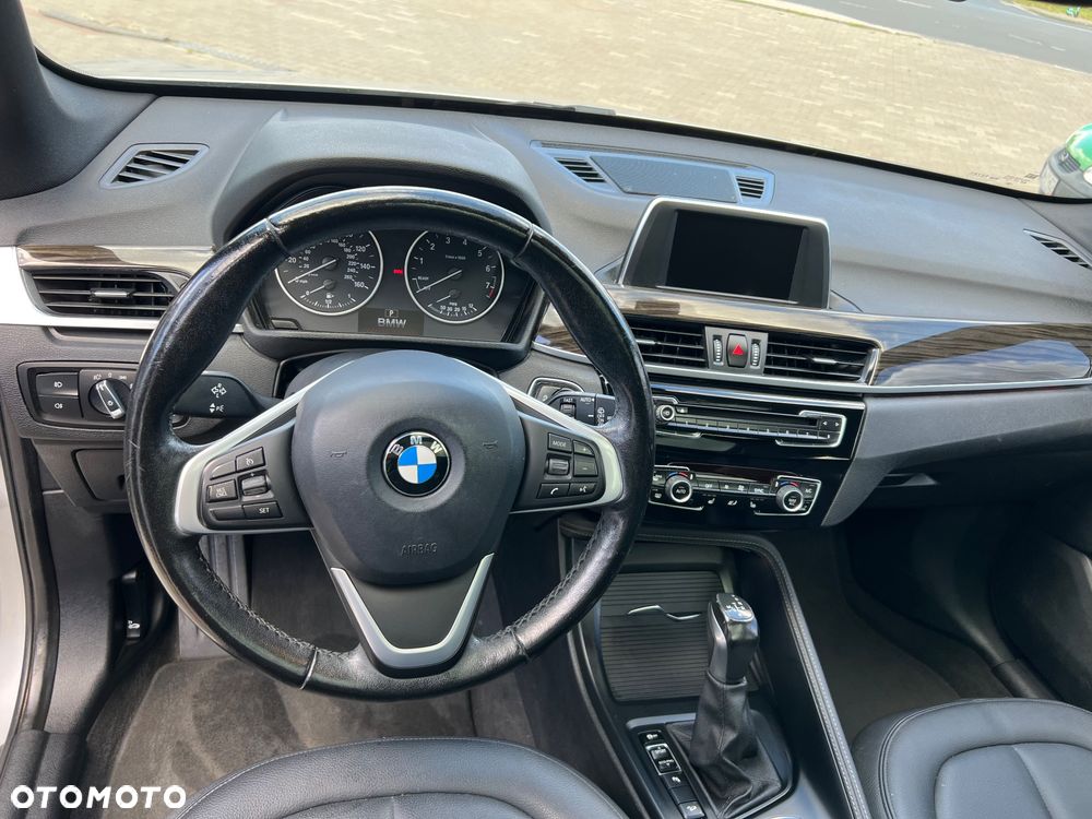BMW X1 - 13