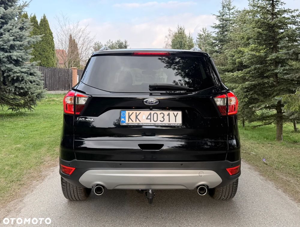 Ford Kuga 1.5 EcoBoost 2x4 Titanium - 9