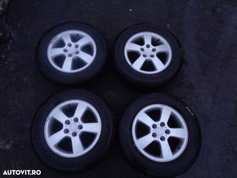Vand Jante Hyundai Tucson din 215/65R16 din 2006-2009 cod 529102e370 - 1