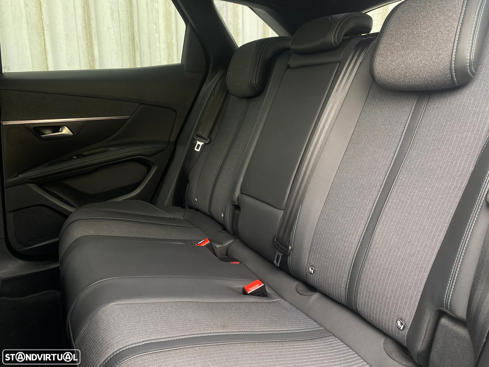 Peugeot 3008 1.2 PureTech Allure Pack - 34
