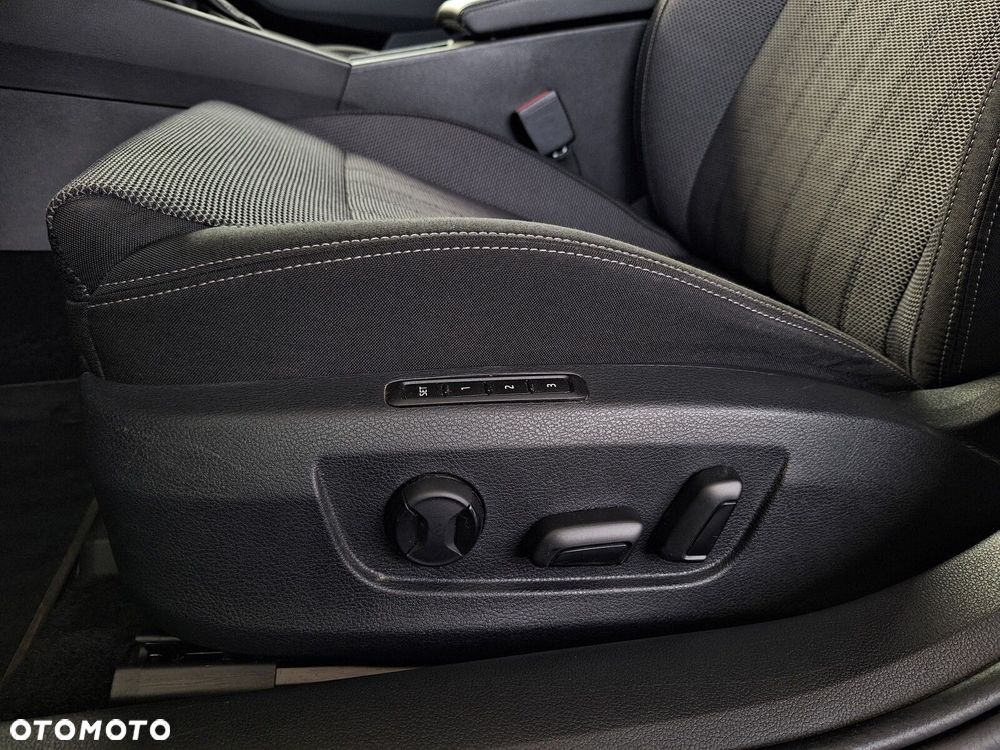 Skoda Superb 2.0 TDI SCR Style DSG - 18