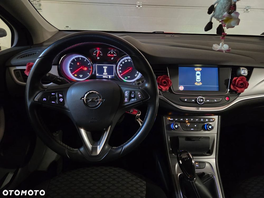 Opel Astra 1.4 T Enjoy - 7