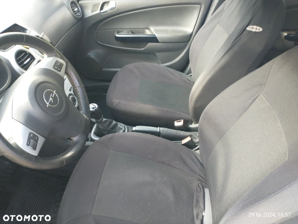 Opel Corsa - 7