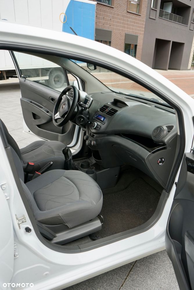 Chevrolet Spark 1.0 LS - 11