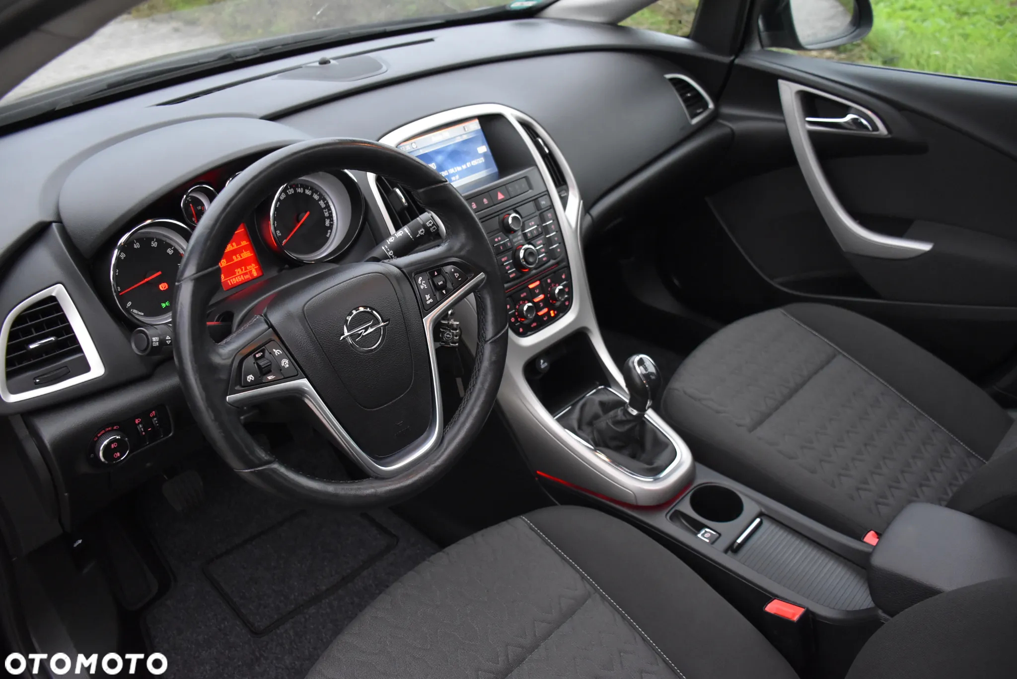 Opel Astra 1.4 Turbo Cosmo - 22