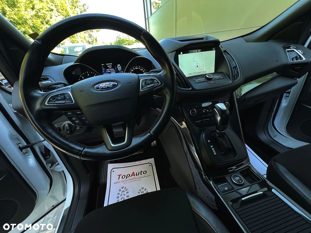 Ford Kuga 1.5 EcoBlue ST-LINE - 31