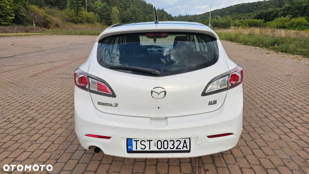 Mazda 3 - 5