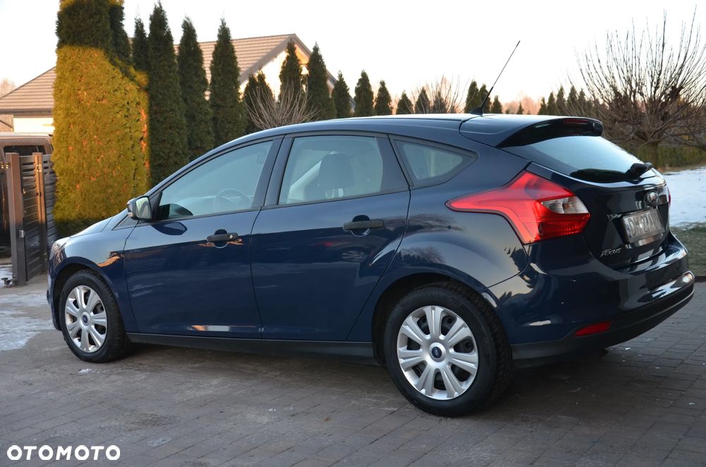 Ford Focus 1.6 Ambiente Start - 5