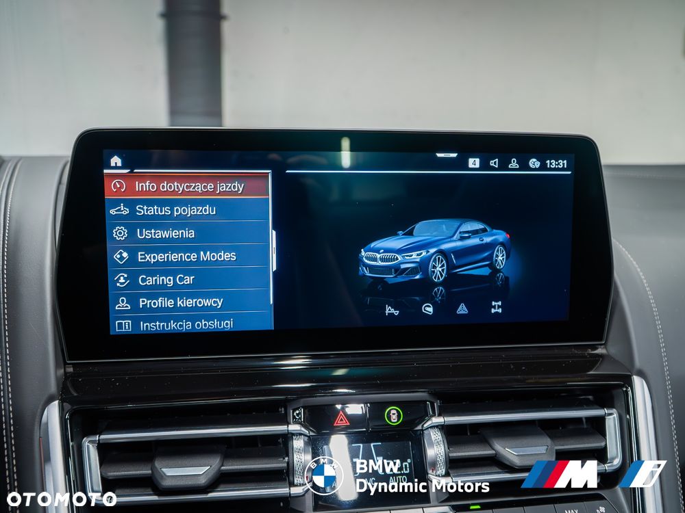 BMW Seria 8 840i - 36