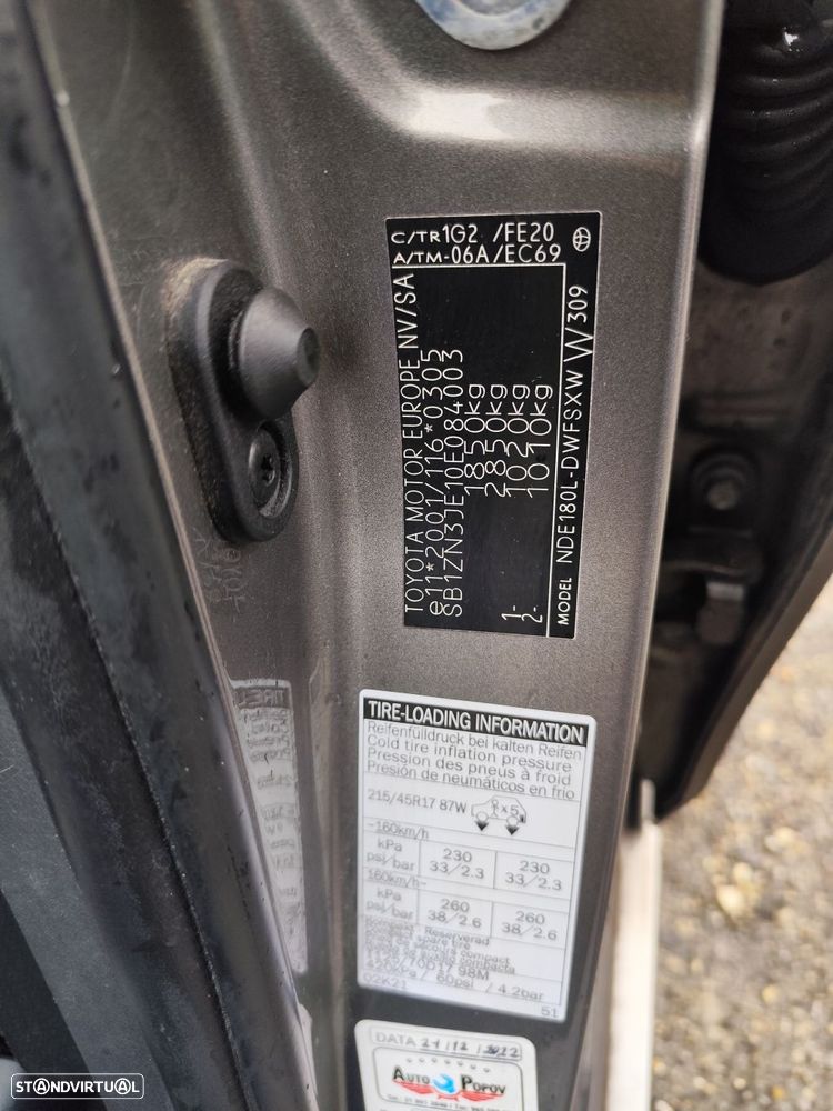 Toyota Auris Touring Sports 1.4 D-4D C.+P.Sport+Navi - 21