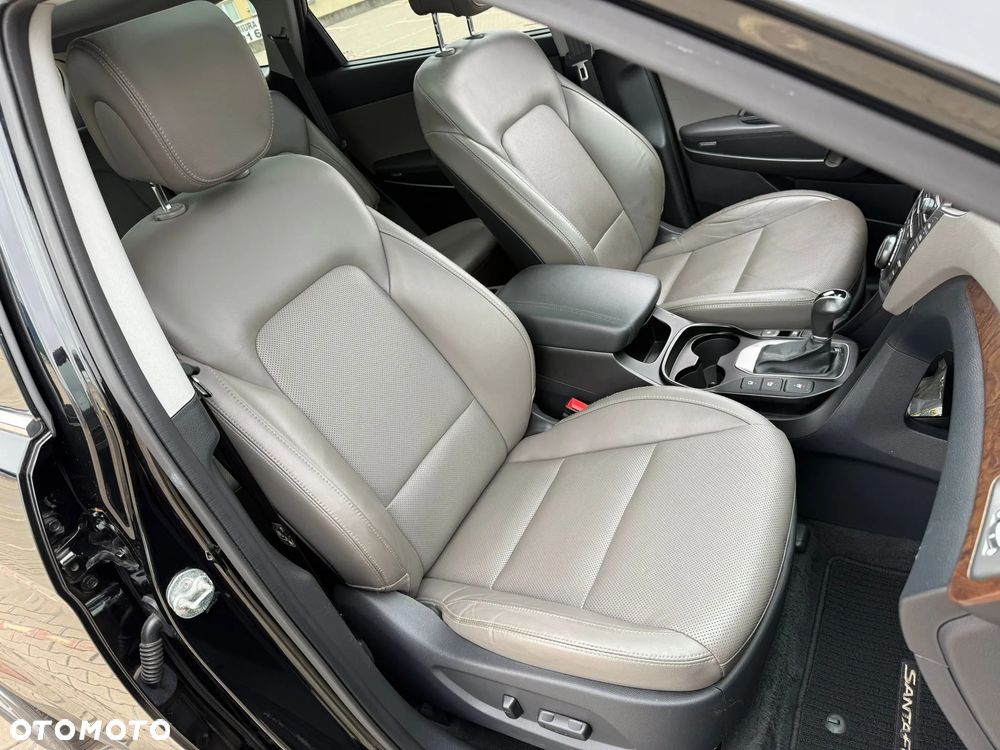 Hyundai Santa Fe - 21