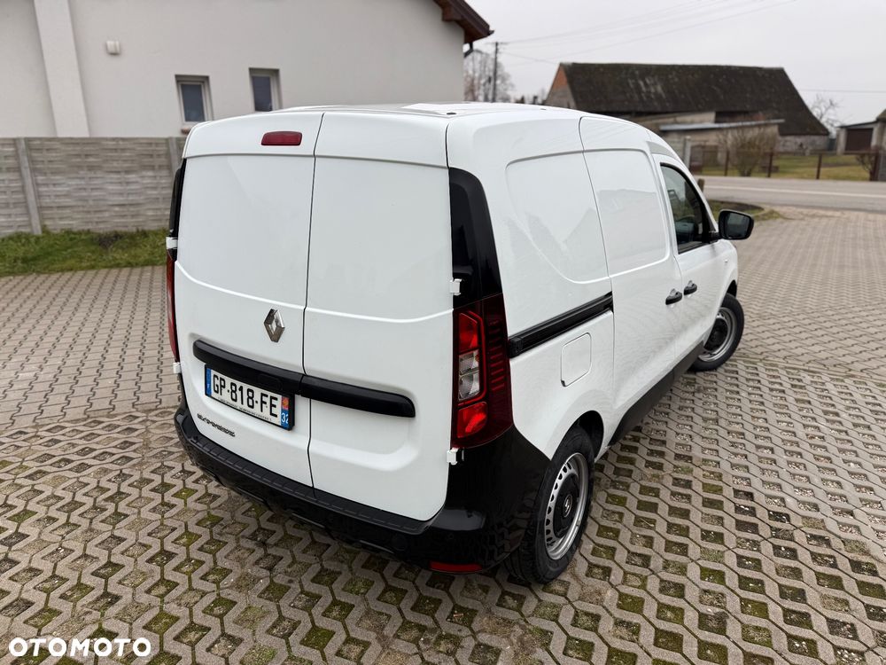 Renault Express - 19