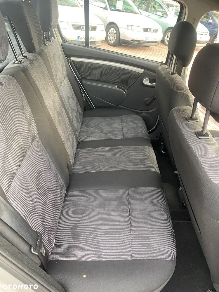 Dacia Sandero 1.4 Laureate - 17