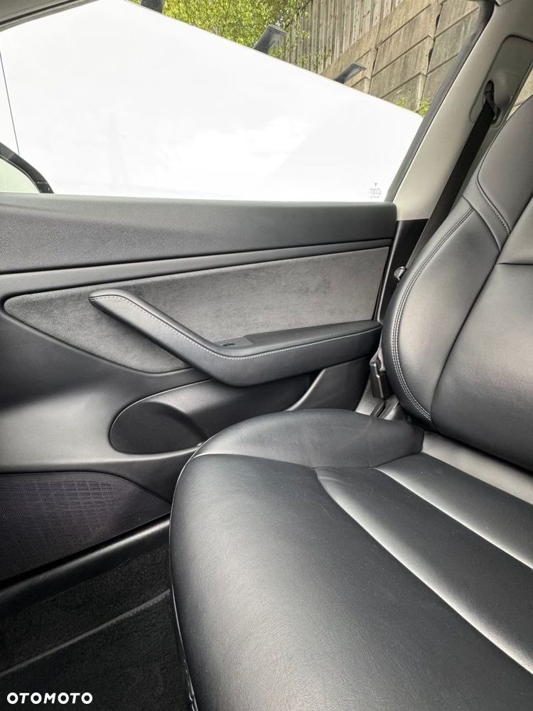 Tesla Model 3 Premium Langstreckenbatterie AWD Dual Motor - 20