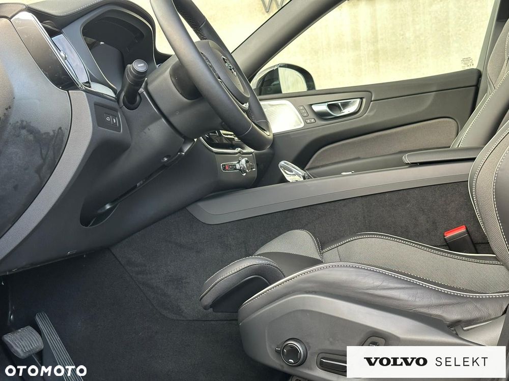 Volvo XC 60 - 26