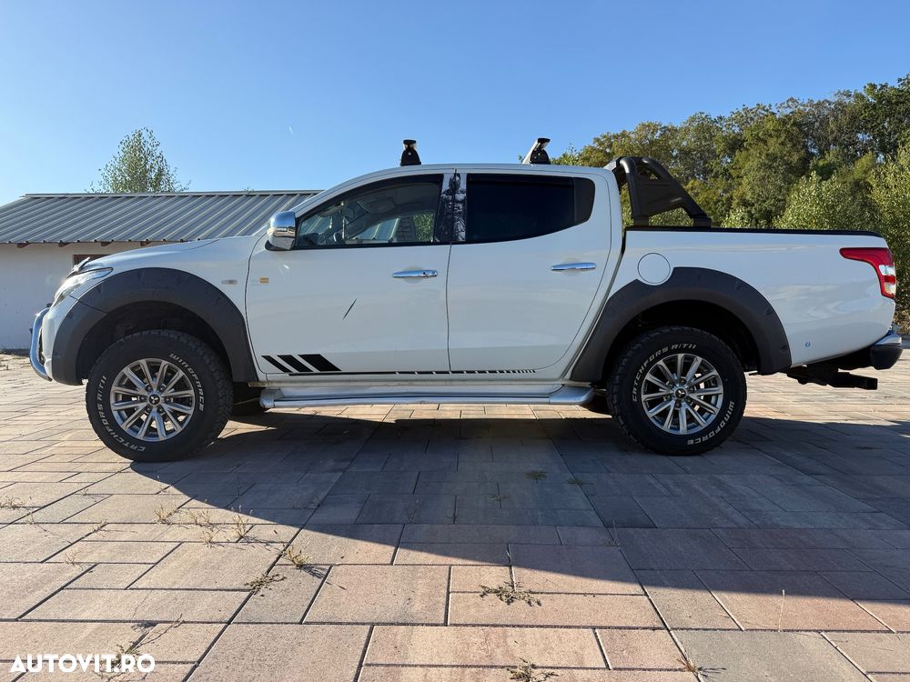 Mitsubishi L200 Pick Up 4x4 S&S Double Cab Intro Edition - 11
