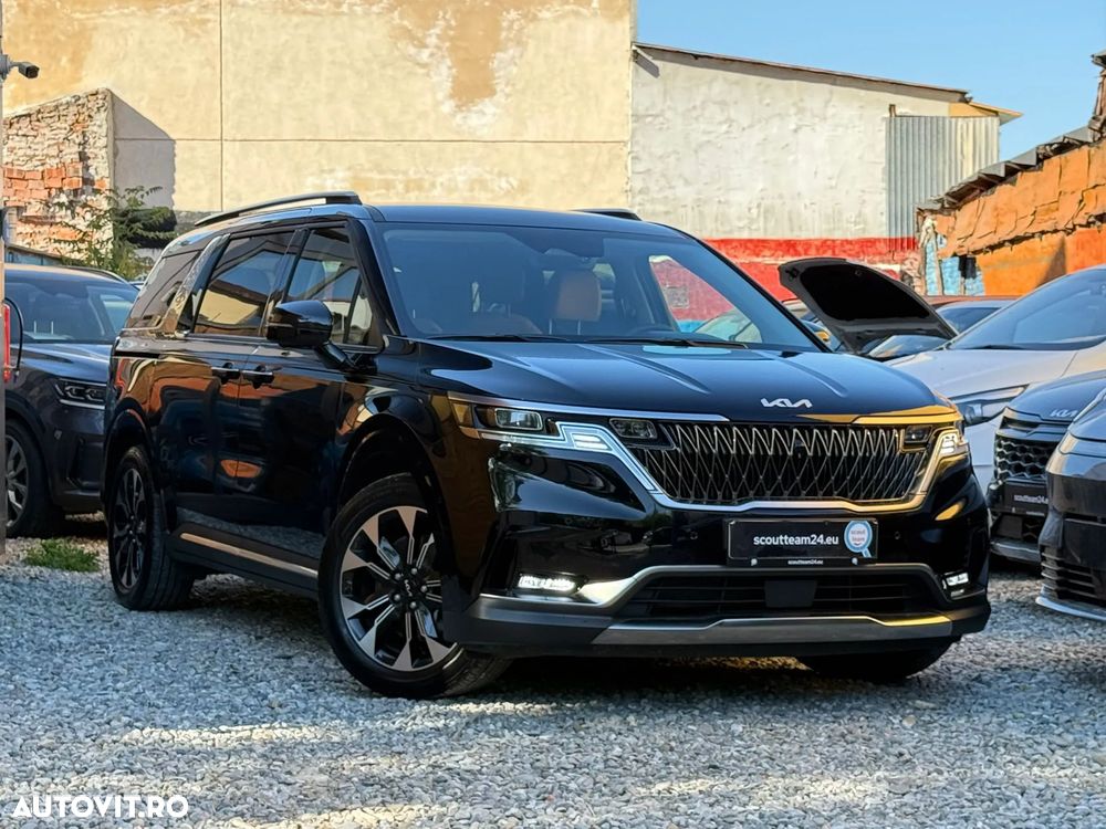 Kia Carnival - 5