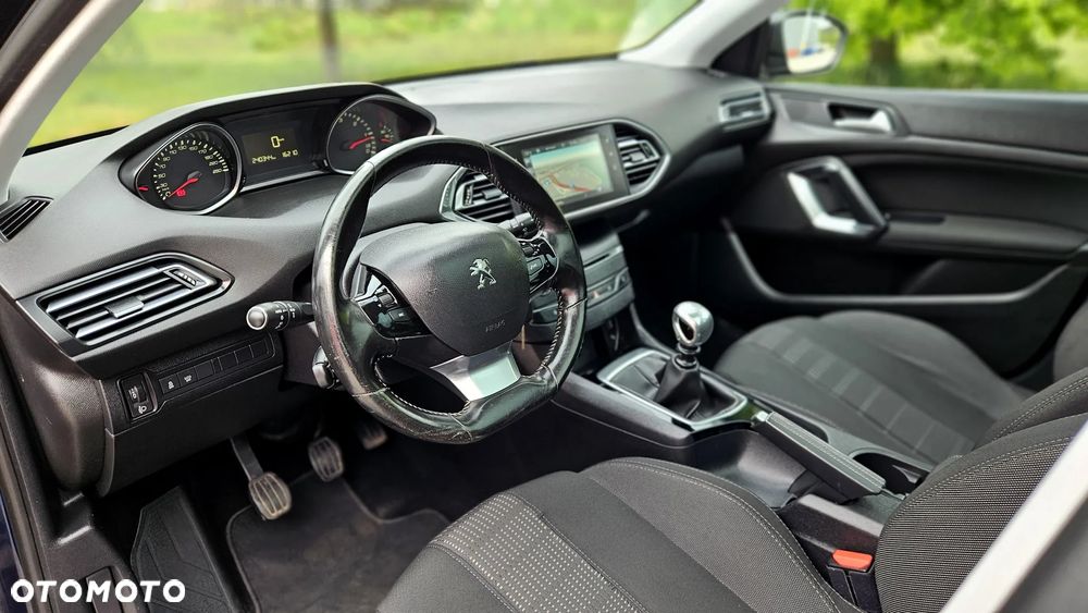 Peugeot 308 - 5