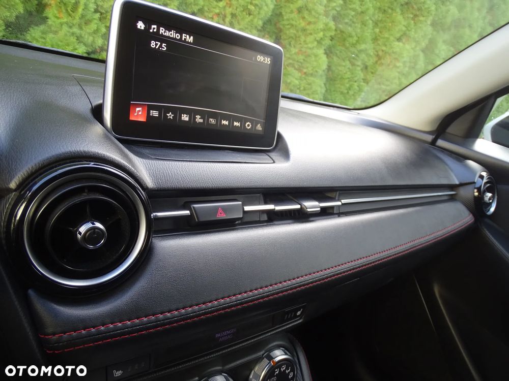 Mazda 2 SKYACTIV-G 90 Red Sports Edition - 16