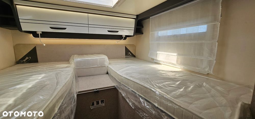 McLOUIS MC4 373 - Kamper - 20