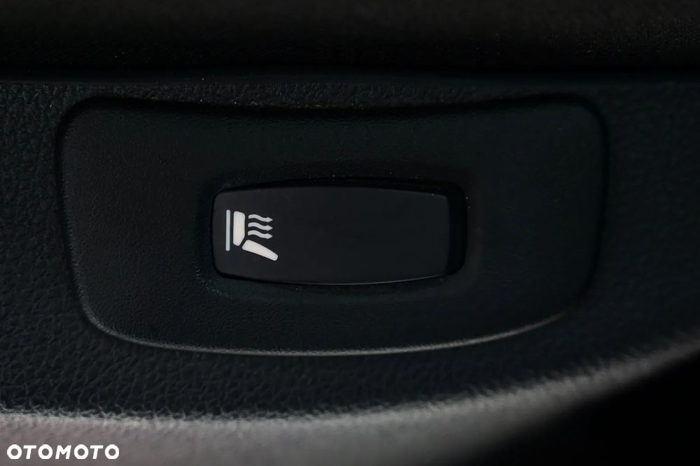 Renault Captur (ENERGY) TCe 90 INTENS - 30