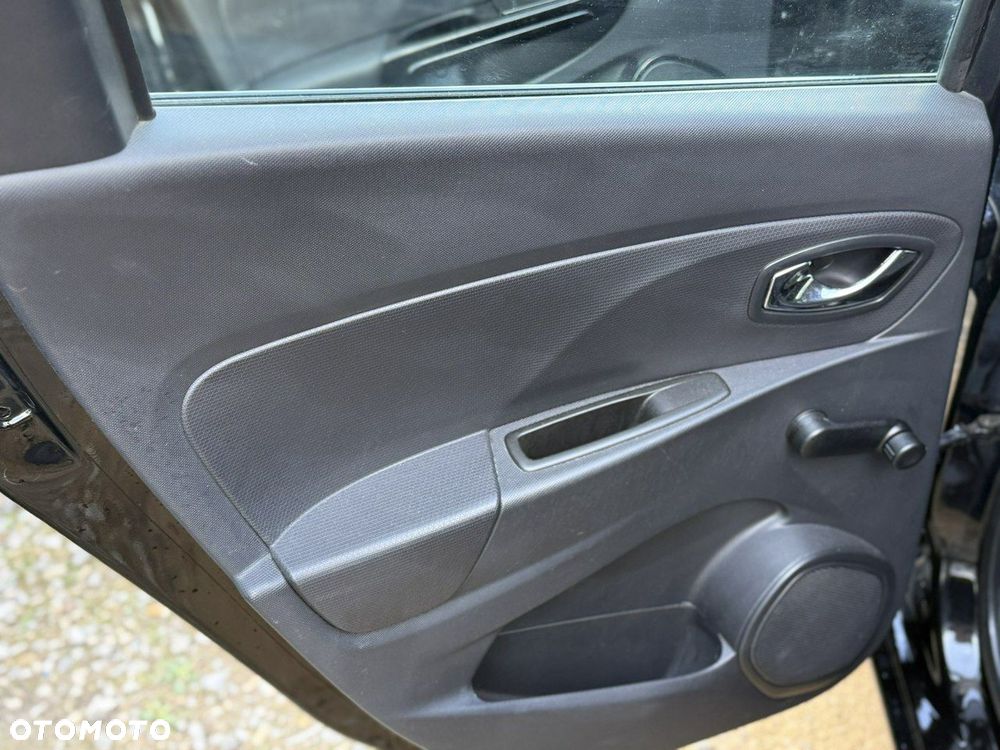 Renault Clio - 14