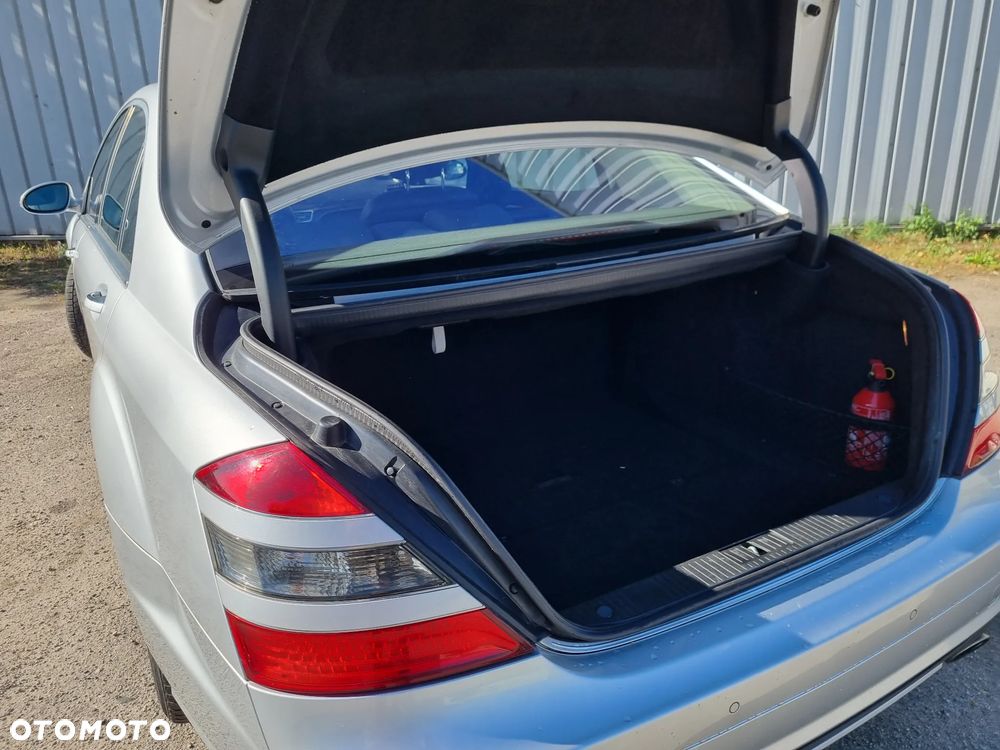 Mercedes-Benz Klasa S 500 4Matic 7G-TRONIC - 22