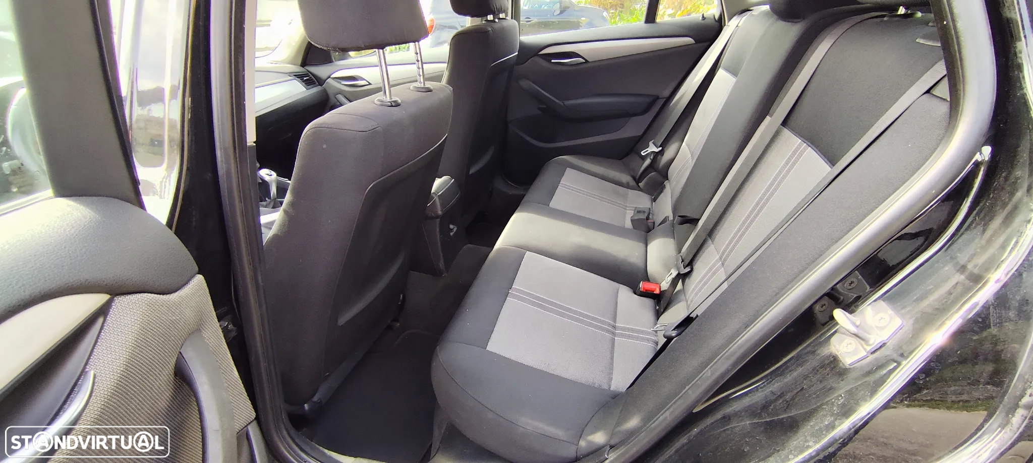 BMW X1 18 d sDrive - 13
