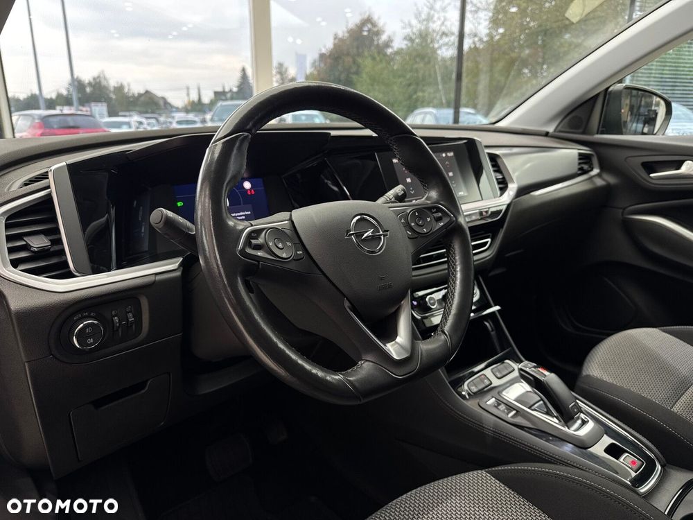 Opel Grandland 1.2 T Business Edition S&S - 8
