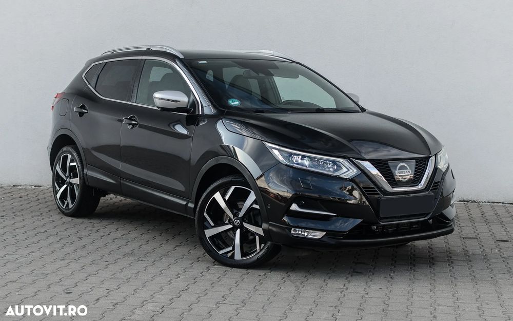 Nissan Qashqai 1.6 DCI Xtronic TEKNA+ - 3