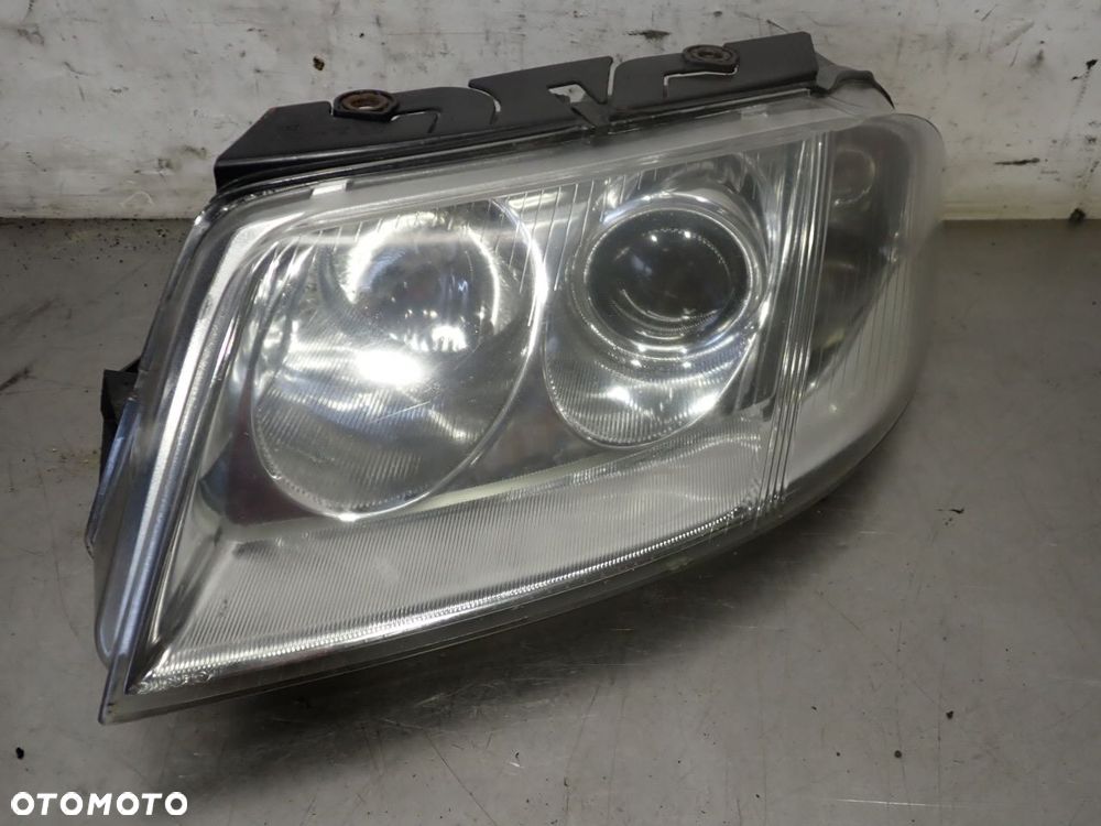 LAMPA LEWA PRZEDNIA VOLKSWAGEN PASSAT 1.9 HVW126-1L00E - 1