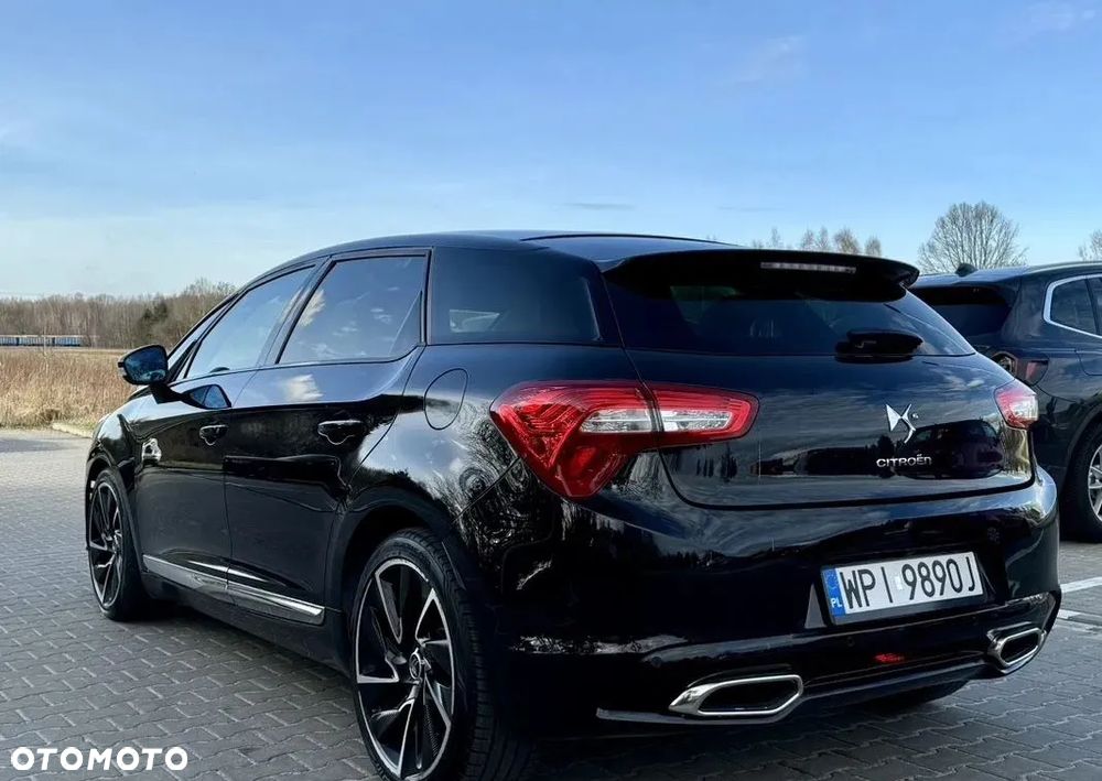 Citroën DS5 2.0 HDi SportChic - 2