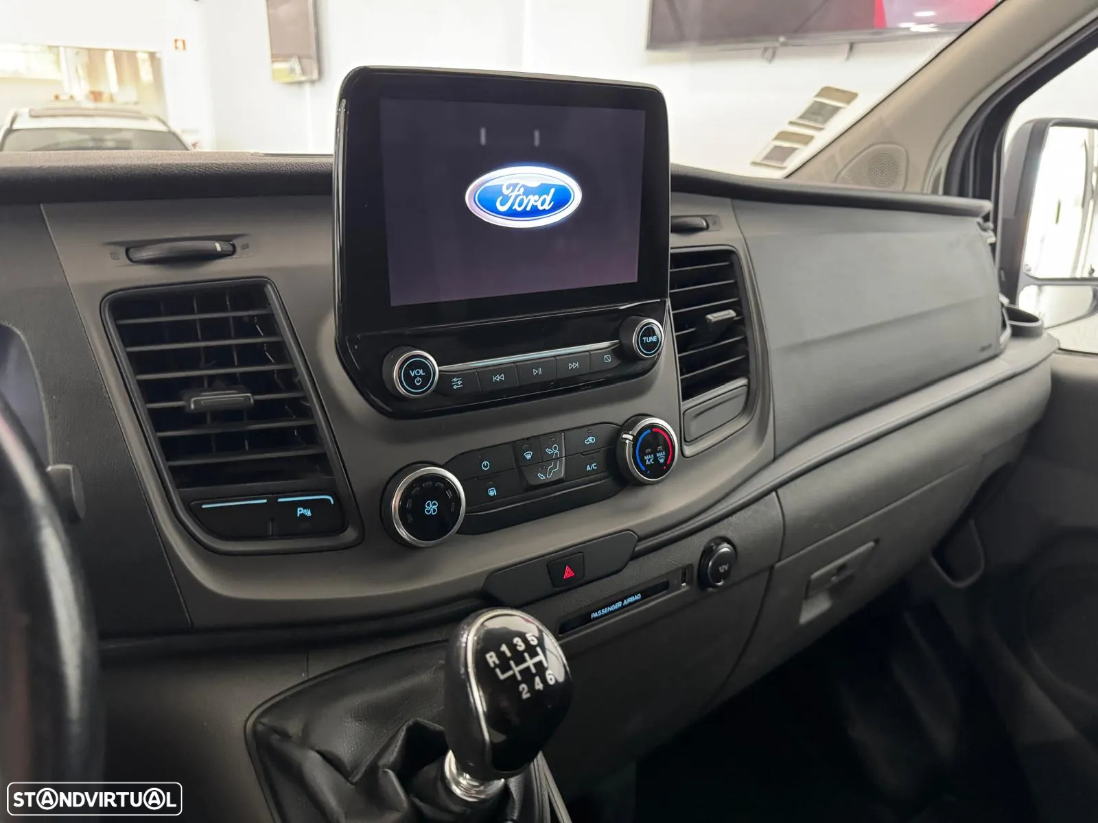 Ford Transit Custom - 20