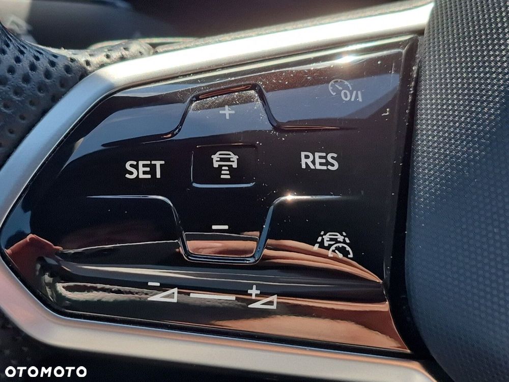 Volkswagen Golf 2.0 TSI GTI DSG - 19