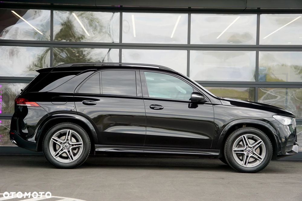 Mercedes-Benz GLE 300 d 4Matic 9G-TRONIC AMG Line - 5
