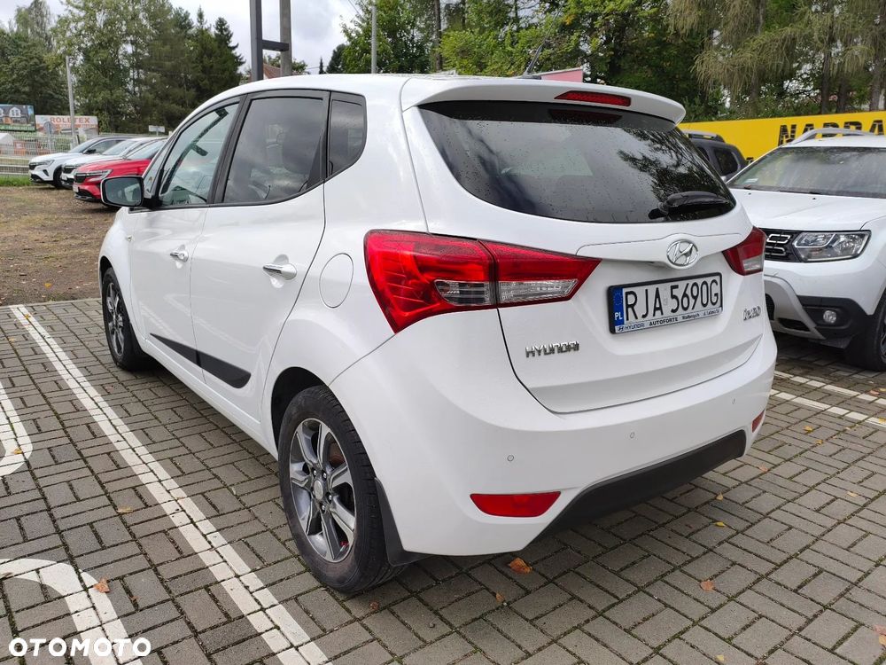 Hyundai ix20 1.6 BlueDrive Classic + - 5