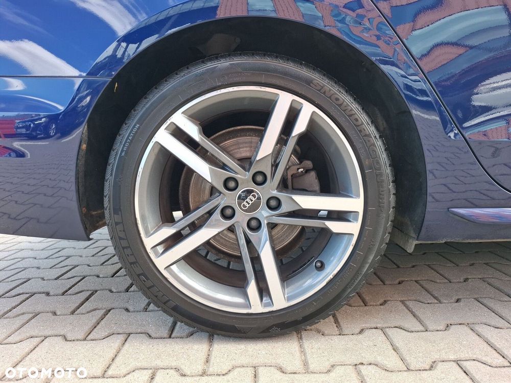 Audi A4 Avant 35 TFSI mHEV Advanced S tronic - 11