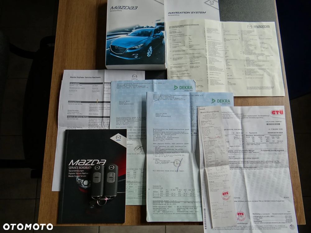 Mazda 3 SKYACTIV-G 120 Exclusive-Line - 40