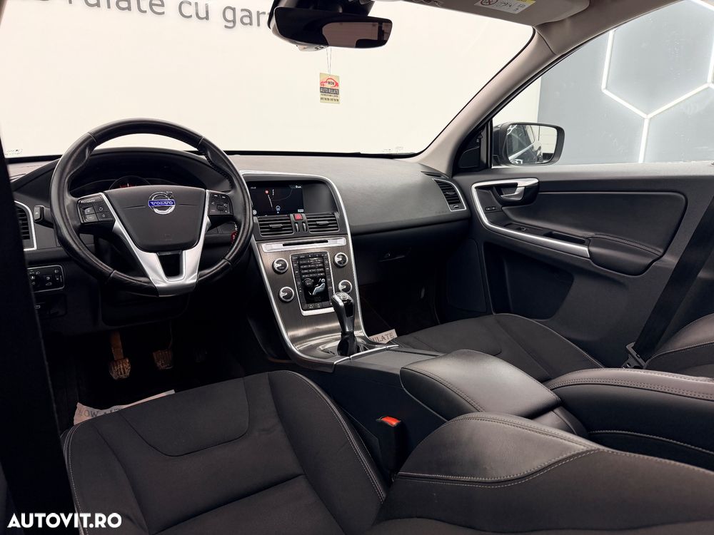 Volvo XC 60 D4 Momentum - 19