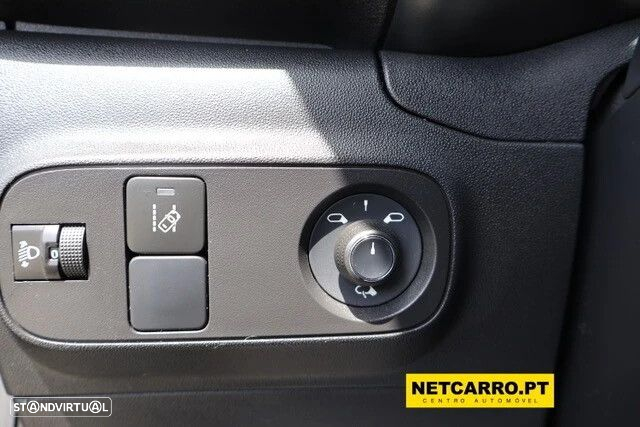 Citroën C3 1.2 PureTech Shine - 15
