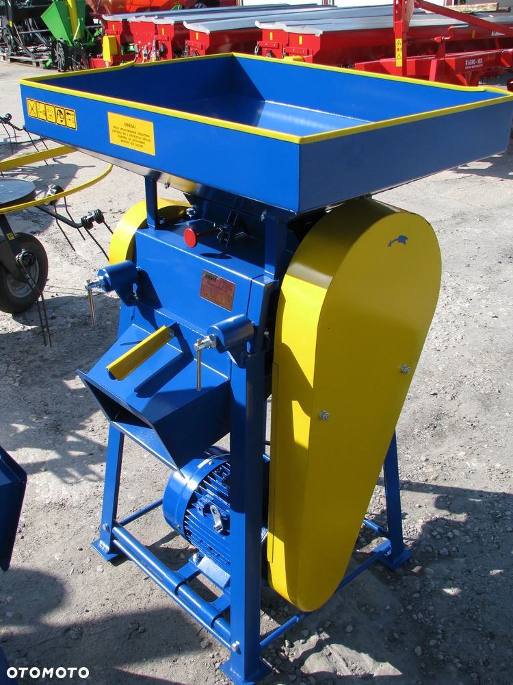 Sipma Śrutownik walcowy, Śrutownik bijakowy, Zgniatacz walcowy do ziarna, Gniotownik, Mieszalnik pasz Twister, H115 PomAugustów, S01/0-S01/1 Adraf, H-962/H-762 Agjat, ZZ 4020 Sipma, Igamet, MS-2000 Bin - 18