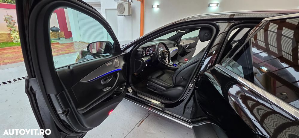 Mercedes-Benz E 220 d T 9G-TRONIC AMG Line - 8