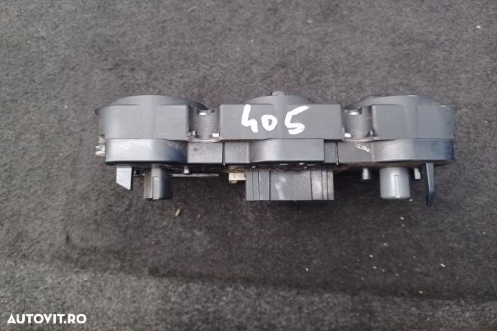 Comanda AC 1K0820047DF 5HB008719 1K0820047DF 5HB008719 Volkswagen VW - 3