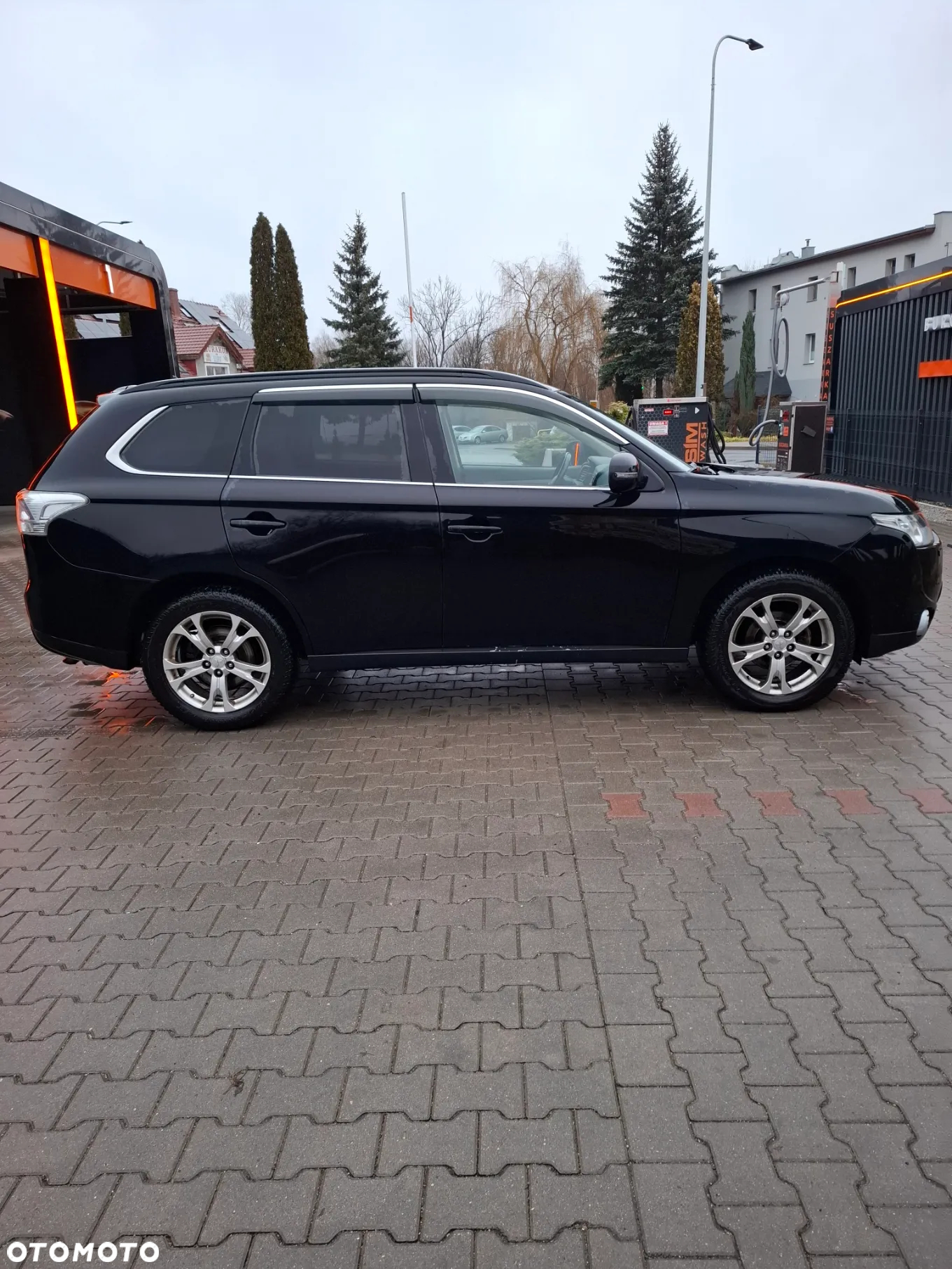 Mitsubishi Outlander - 5