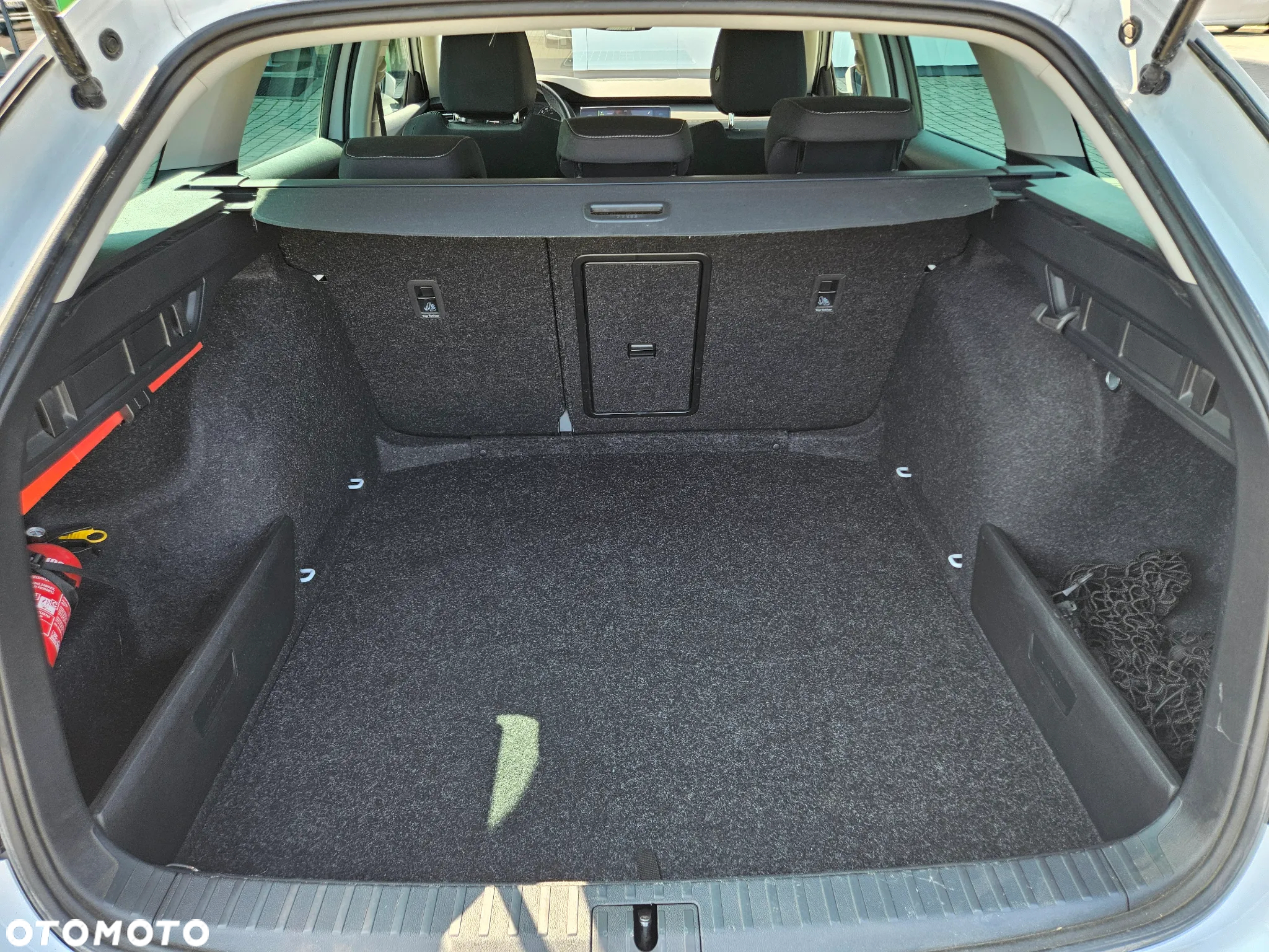Skoda Octavia 2.0 TDI Ambition DSG - 13