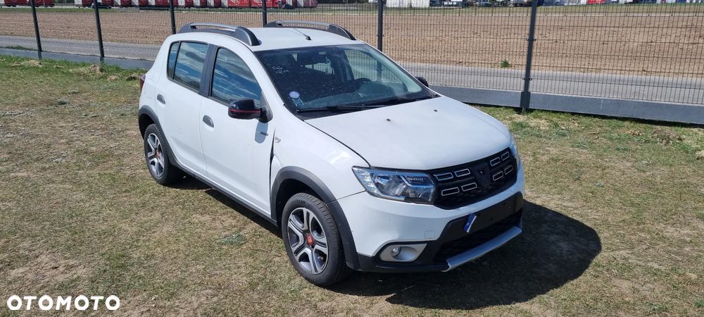 Dacia Sandero Stepway 0.9 TCe Ambiance S&S EU6 - 3