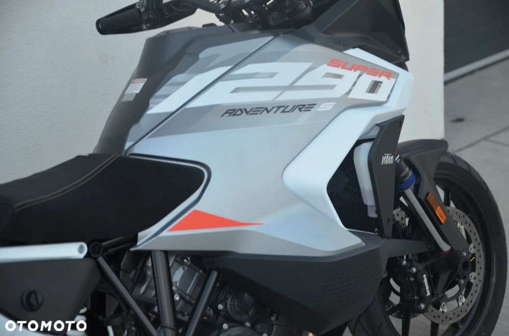 KTM Super Adventure - 28