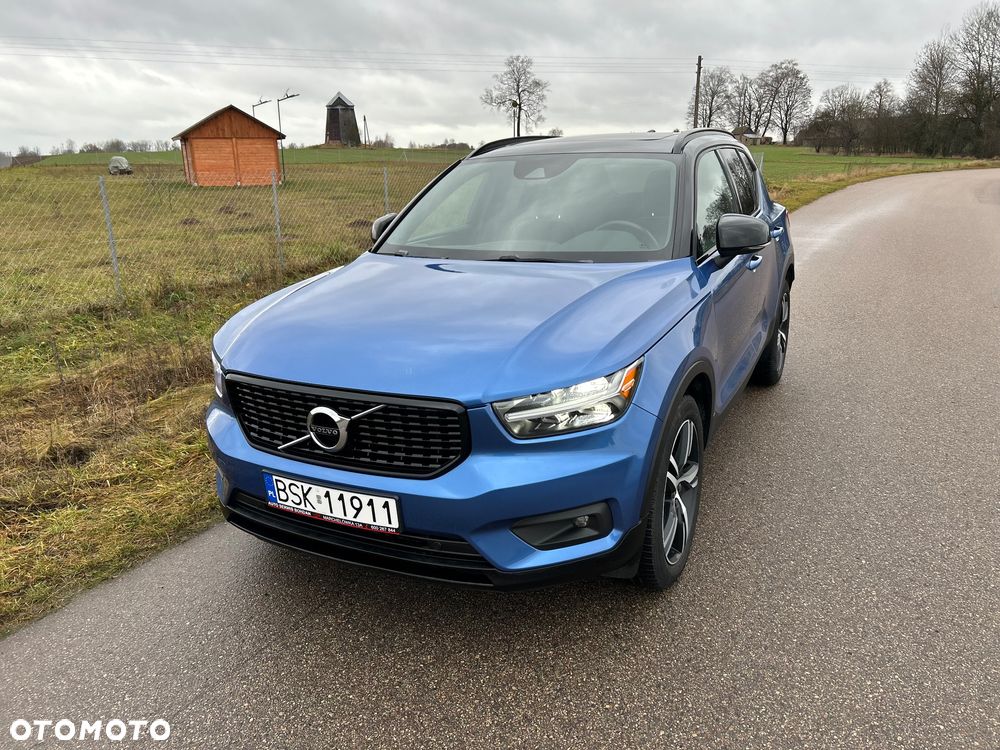 Volvo XC 40 T5 AWD R-Design - 1